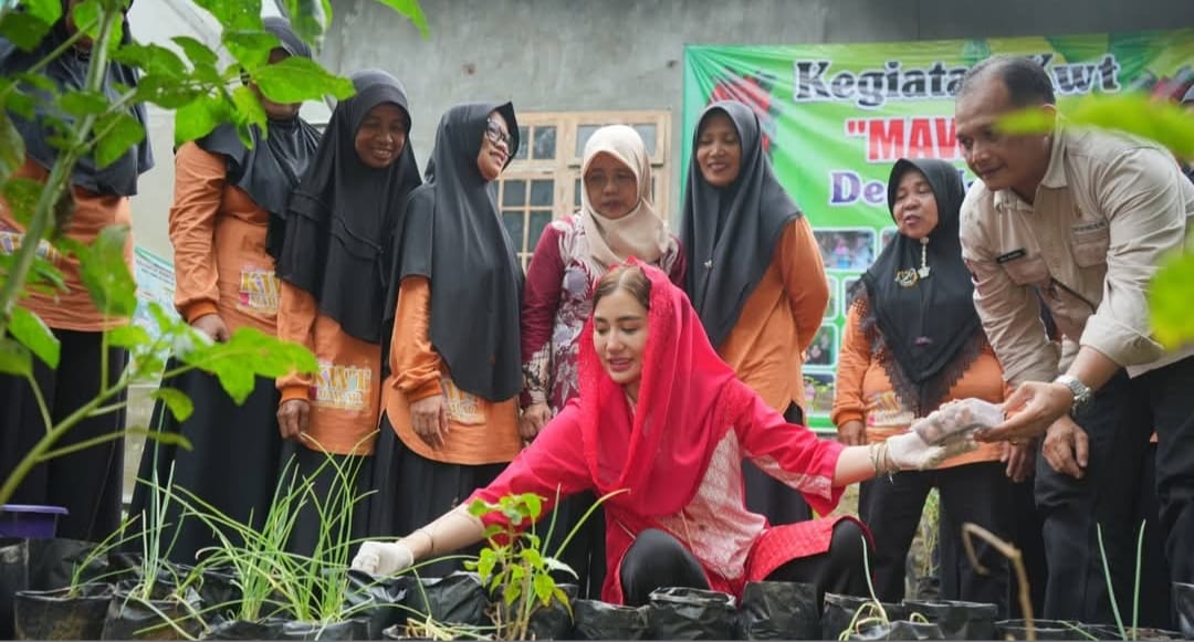 Novita Hardini Gencarkan Program Perempuan Sarinah sebagai Wujud Kepedulian kepada Perempuan di Dapil VII Jatim