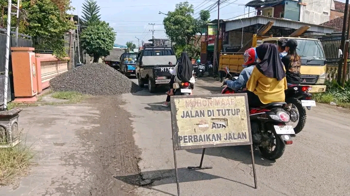 Pemerintah Kabupaten Tulungagung Percepat Perbaikan Infrastruktur Jalan Raya Besuki