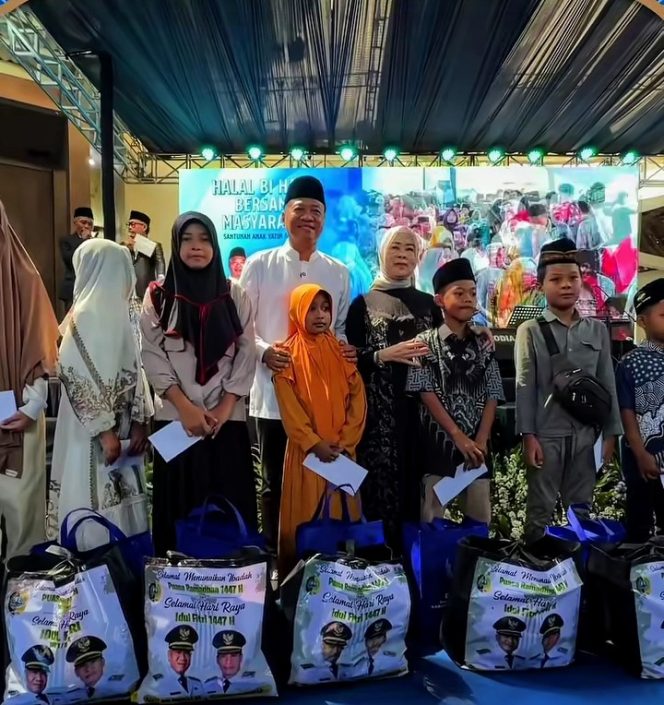 Bupati Tulungagung Gelar Halal Bihalal dan Santunan di Rumah Pribadi