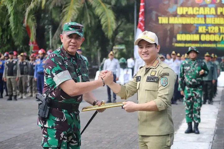TMMD ke-128 Kabupaten Trenggalek Ditutup Langsung Pangdam V/Brawijaya