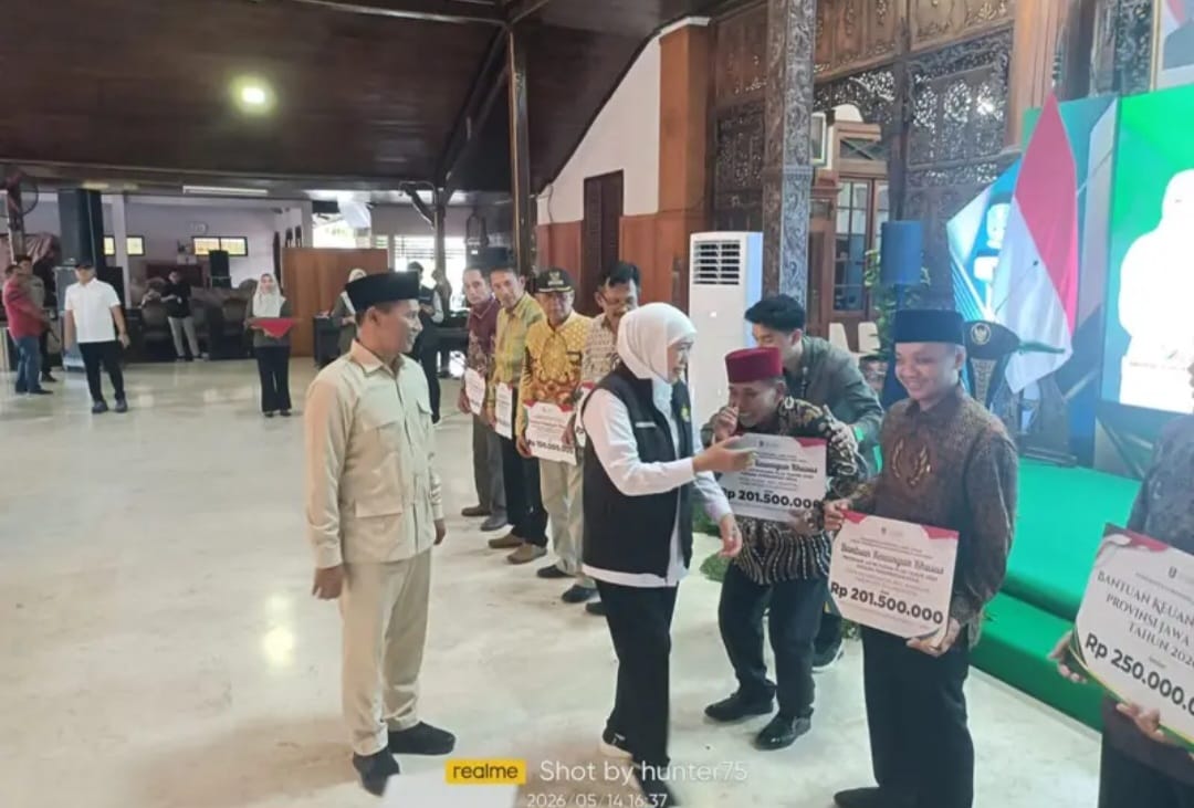 Plt Ahmad Baharudin Dampingi Khofifah dalam Program Sapa Bansos di Jawa Timur