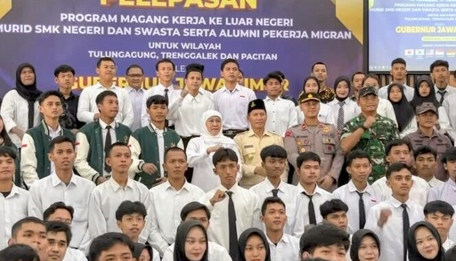 Gubernur Jatim dan Plt Bupati Tulungagung Apresiasi 898 Siswa SMK Siap Kerja dan Magang ke Luar Negeri