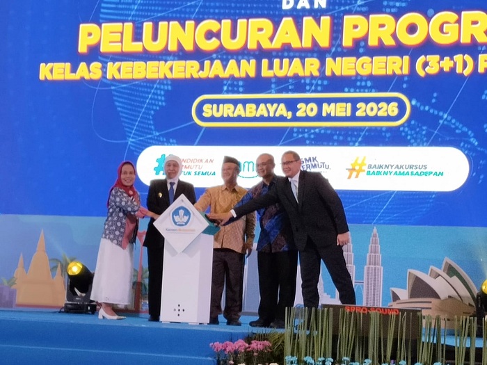 Sebanyak 3.600 Lulusan SMK dan LKP Jatim Resmi Diberangkatkan ke Luar Negeri